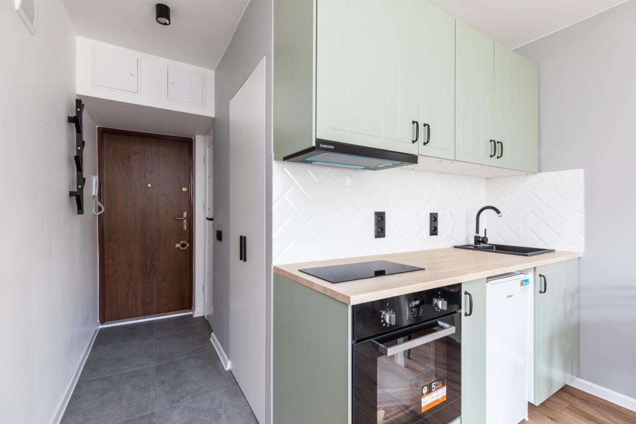 דירות Good Apartament Wola Warsaw Apartament 1 Pokojowy Z Aneksem מראה חיצוני תמונה