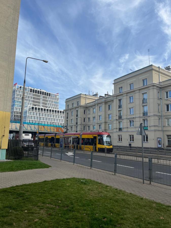 דירות Good Apartament Wola Warsaw Apartament 1 Pokojowy Z Aneksem מראה חיצוני תמונה